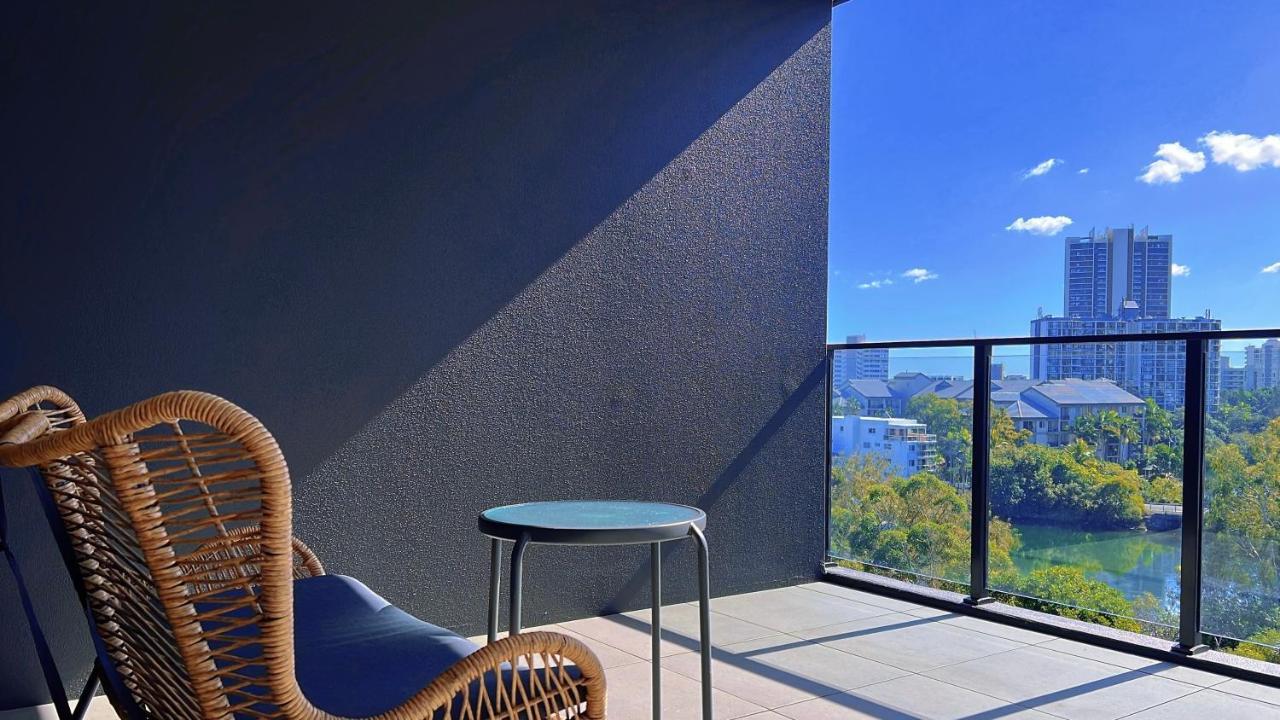 E.S. Surfers Paradise Apartment Gold Coast Luaran gambar